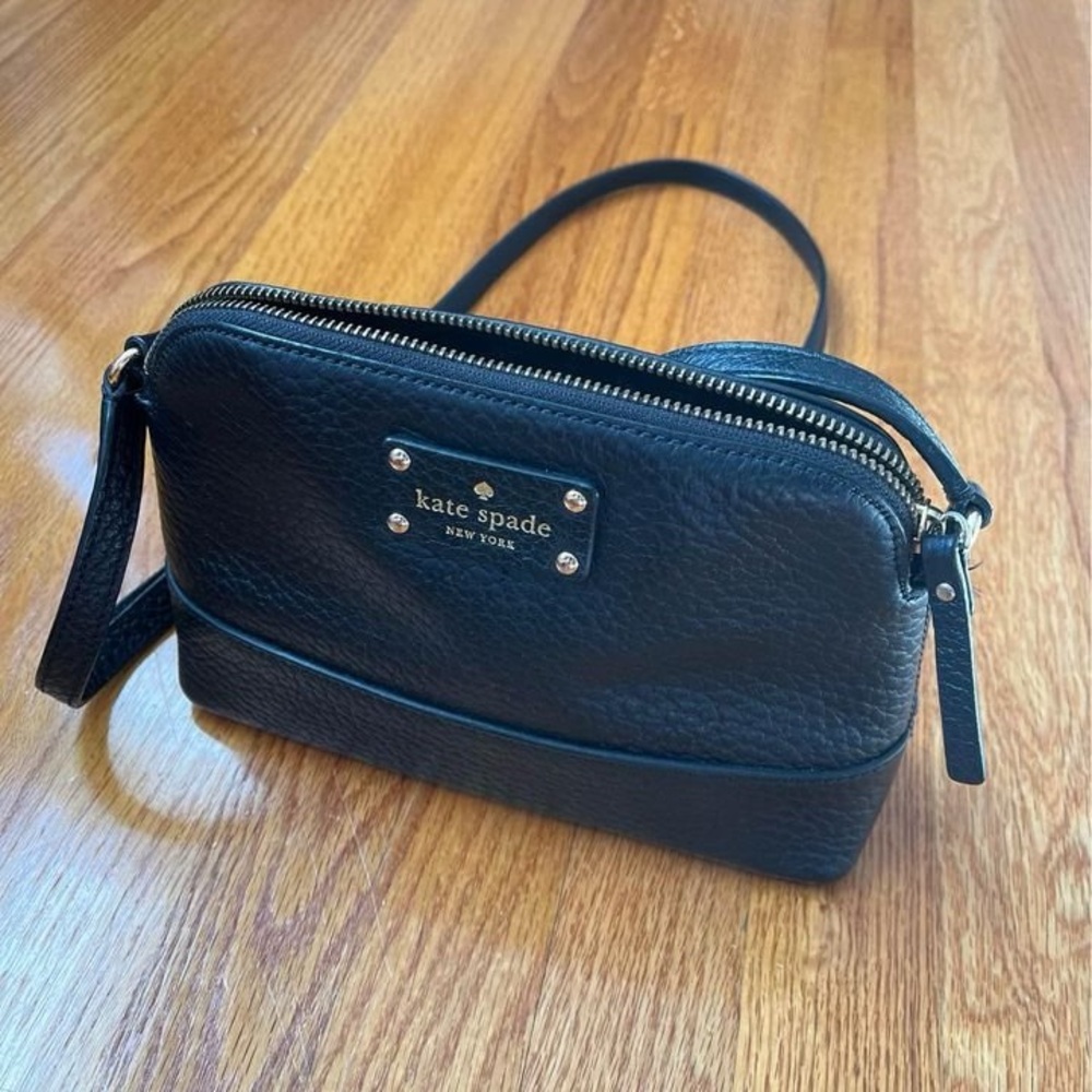 Kate spade crossbody bag